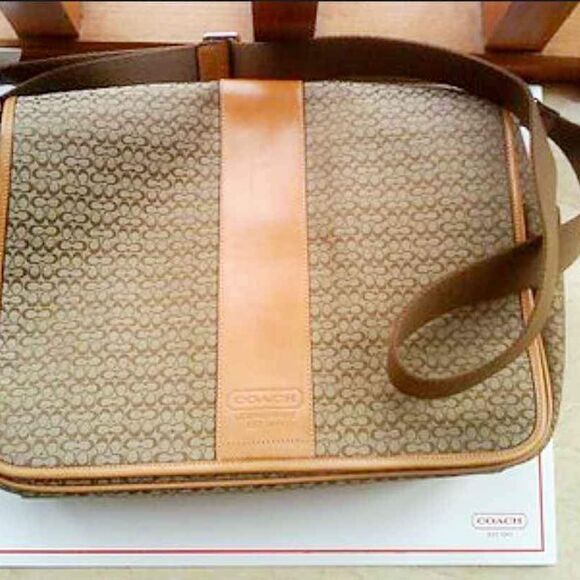 Coach Designer Tan Signature Jacquard Leather Messenger Laptop Bag Briefcase - Picture 1 of 5